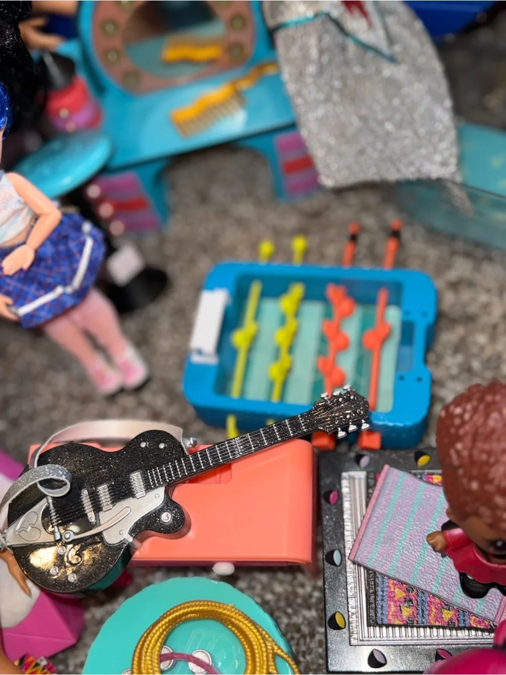 LOL Suprise! Camper dolls furniture accessories clothes & a lot more